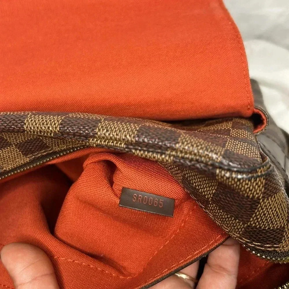 Louis Vuitton Naviglio messenger bag - Picture 12 of 12